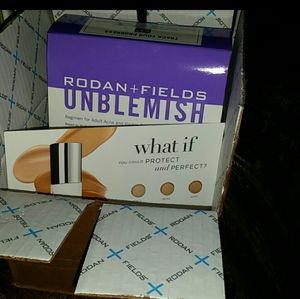 Rodan And Fields anti blemish treatment